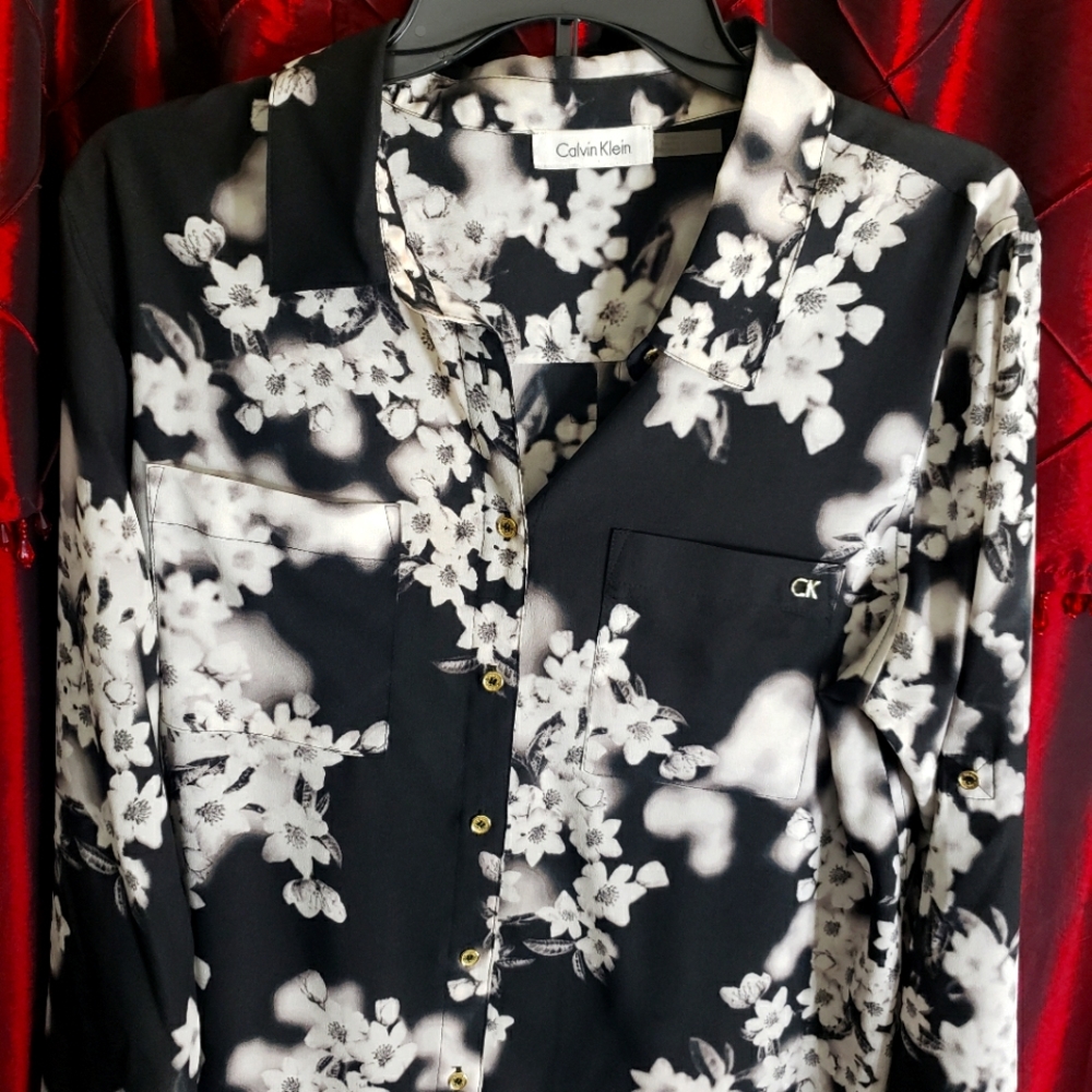 Beautiful Calvin Klein Blouse